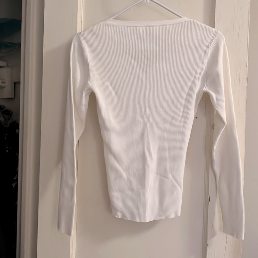 White Ribbed V Neck Cardigan - Picture 2 of 3
